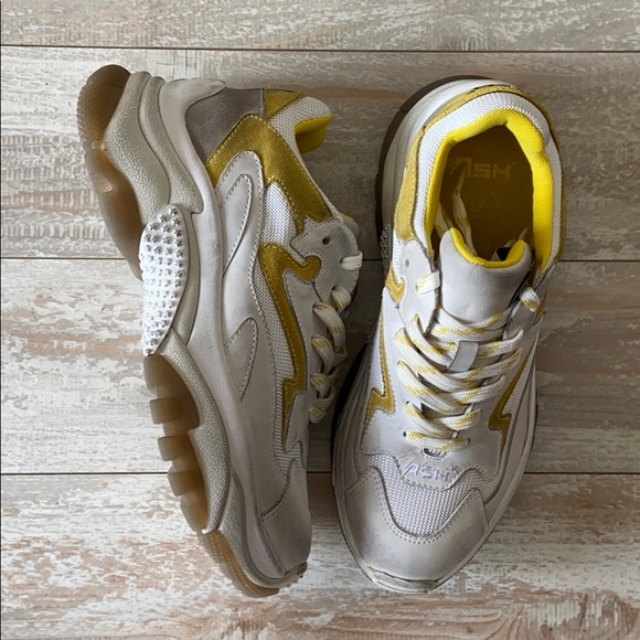 NWT Ash Addict Perforated Star-Patch Leather Shoes - Picture 7 of 13